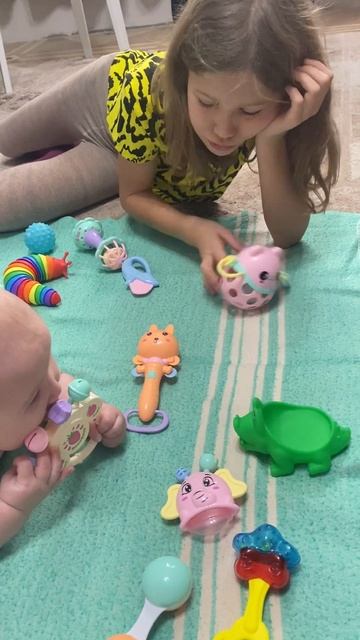 Вика и Рома.❤❤ Канал ДОЧКИ-МАТЕРИ.#нашидети смотреть онлайн