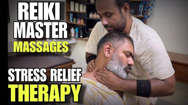 Reiki master performing regular head massages💈ASMR massages help to reduce Anxiety, Stress,Imsomn
