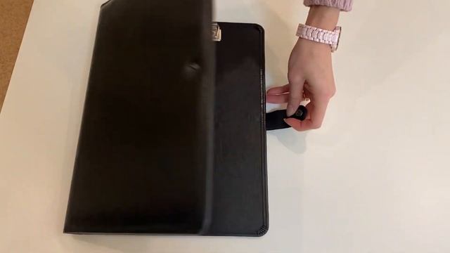 Папка деловая для документов с зажимом внутри #папкаделовая #подарокдлямужчины #подарок смотреть онлайн