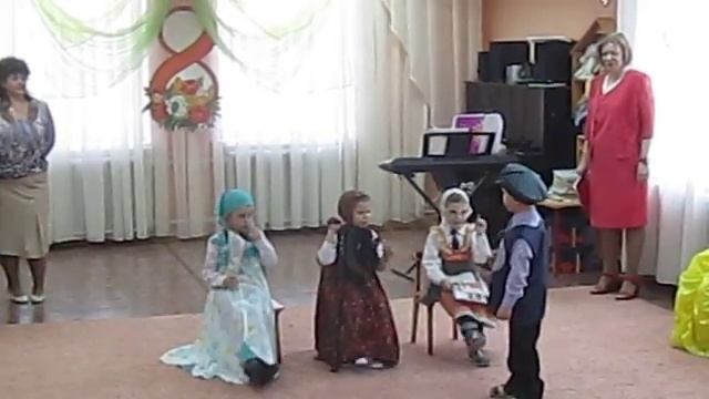 ТРИ СТАРУШКИ-ВЕСЕЛУШКИ смотреть онлайн
