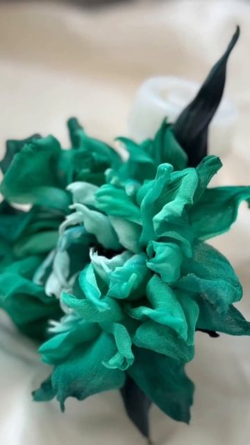 Брошь-цветок, пион из шелка. Создан на заказ. смотреть онлайн