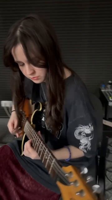 zombie - кавер от группы кедр, наш tg: kedrrr13 #cover #guitar #zombie смотреть онлайн