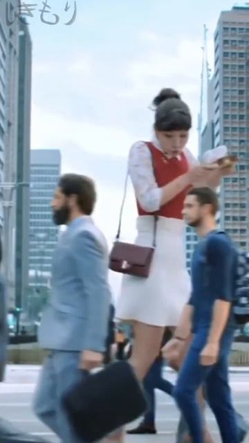 люди видят объекты меньшего или большего размера чем ? смотреть онлайн