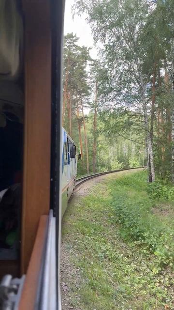 Детская железная дорога в парке Маяковского #shorts #Екат смотреть онлайн