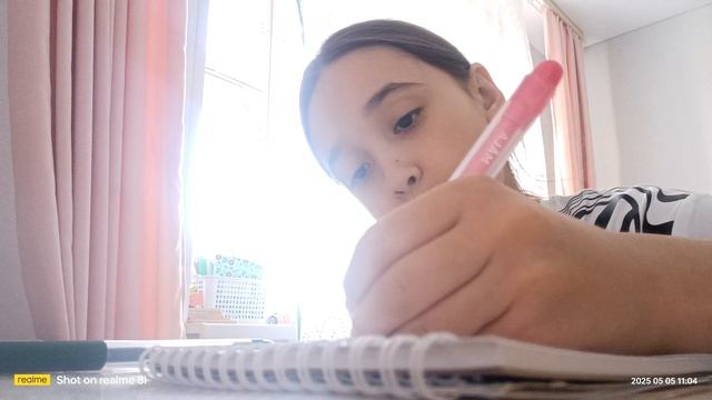 рисую рисунок 🫧 смотреть онлайн