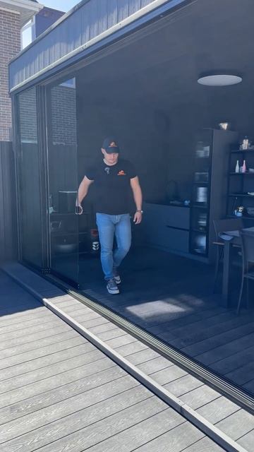 Застекленная БЕСЕДКА с БАСЕЙНОМ и зоной БАРБЕКЮ смотреть онлайн