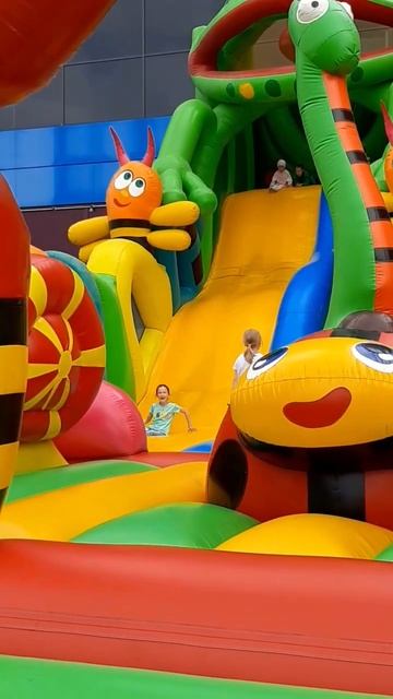 #май #дочь #семья #лайк #батут #shots #follow