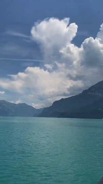 Швейцария озеро Brienzer в городе Interlaken смотреть онлайн