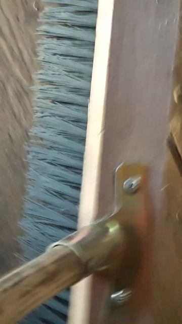 Ловлю комара в сарае (ожесточенная битва часть 2) смотреть онлайн