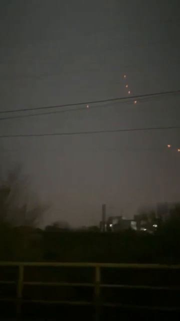 #АдеОдесса ночью, отбиваются от атаки "Гераней".Район п смотреть онлайн