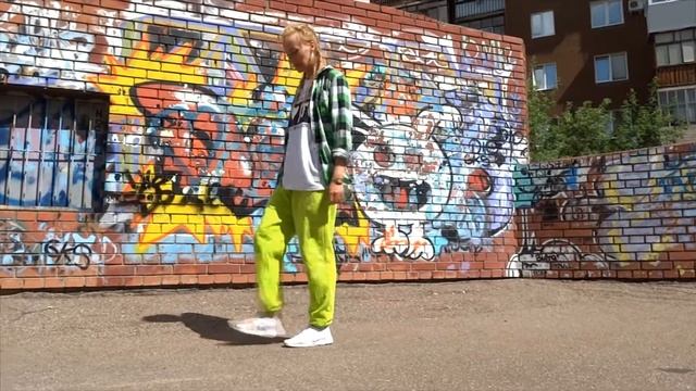 34. Hip-hop Basic Moves/CAMEL WALK. Хип-хоп танцы. Базовые шаги. смотреть онлайн