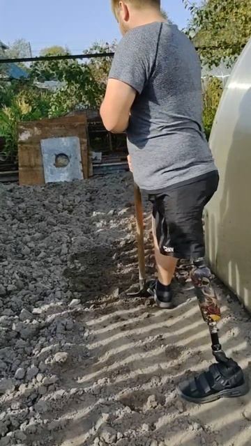 Как я копаю огород #параолимпийскийспорт #мотивацияна смотреть онлайн