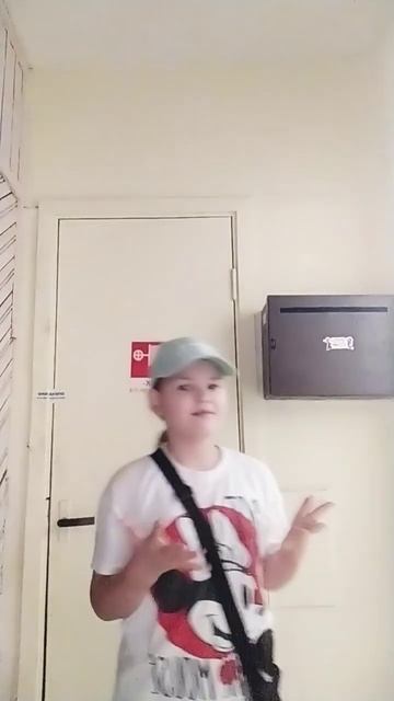 описание Феликс с ел смотреть онлайн
