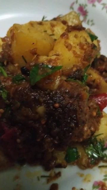Ну, зачем есть на ночь мясо с бульбой???!!! Вечером самая смотреть онлайн