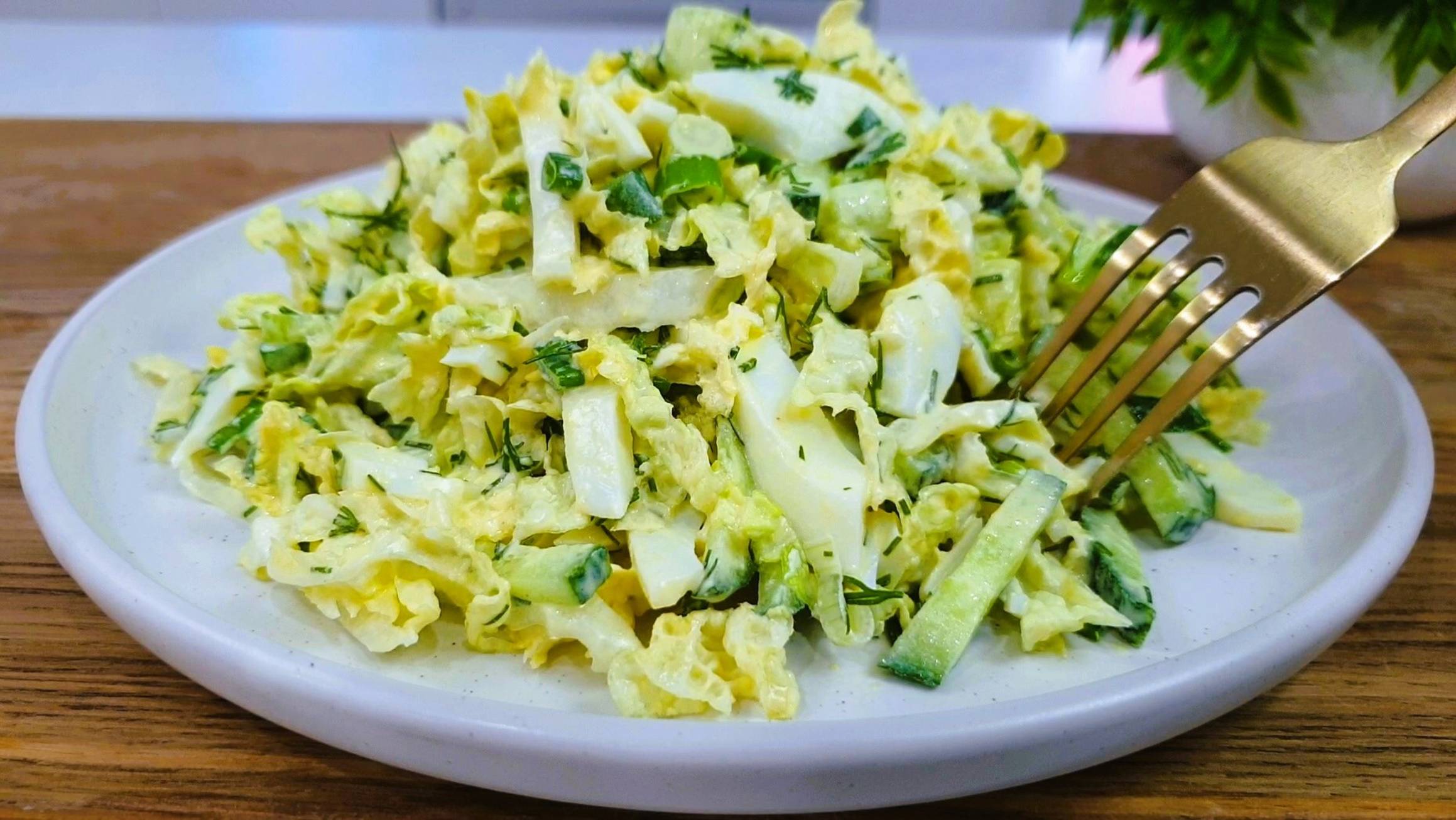 Я могу готовить этот салат из пекинской капусты каждый день! Быстро и невероятно вкусно