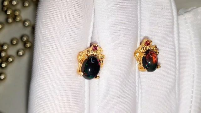 Срібні позолочені сережки гвоздики з натуральними чо? смотреть онлайн