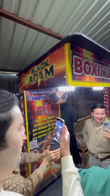 Kursdoshlar bn Bellashuv. Курсдошлар бн Беллашув #boxing #game смотреть онлайн