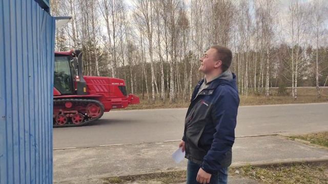 У МЕНЯ ЕСТЬ 6 ЧАСОВ ЧТОБЫ НАЙТИ СВОЙ ПОДАРОК ***челлендж смотреть онлайн