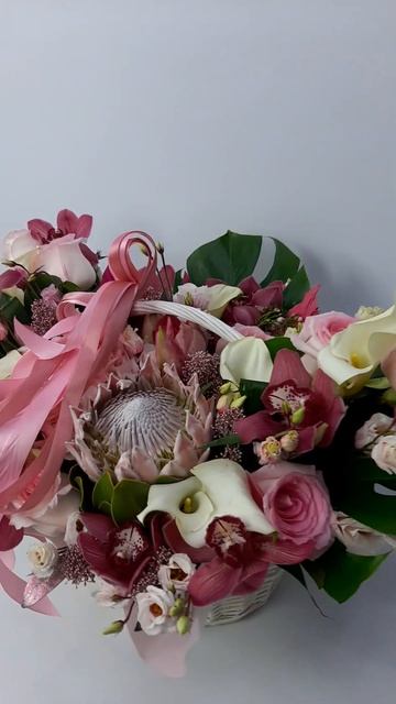 Бутик Цветов работаем 24/7 для заказ +79689816888 ватсап дост? смотреть онлайн