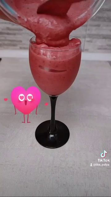 есть клубника 🍓? #shorts смотреть онлайн