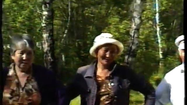 Мэлдьэхси ыһыаҕа 2004 сыл 2 чааһа