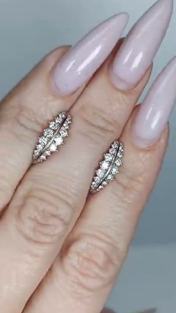 Серьги золото 585*Полный комплект (бирка/коробка/паспор смотреть онлайн