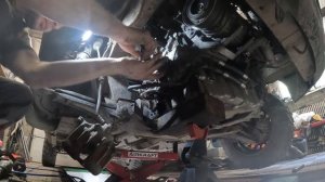 Land Rover Freelander 2.0 D замена ГРМ и ПОМПЫ, САЛЬНИКИ