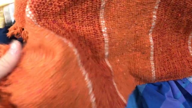 Зашла в несколько секондов. Видео из примерочной секонд-хенда. Покажу свои покупки. COS. смотреть онлайн