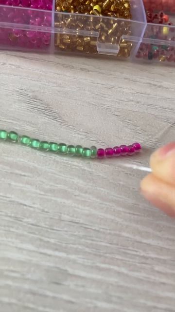 Как сделать цветок(ромашку) из бисера🌷 #активвернись смотреть онлайн