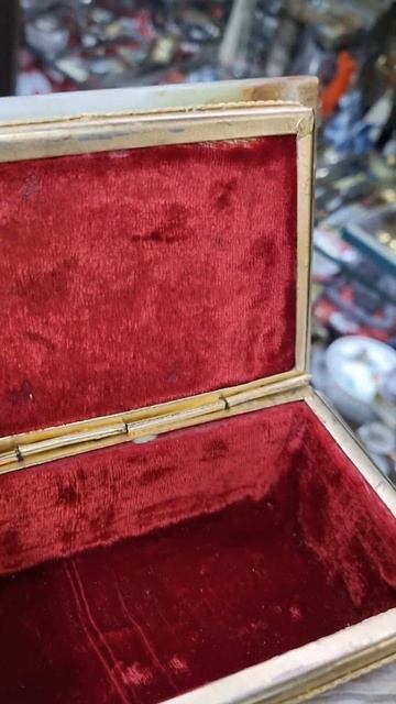 Шкатулка для украшений из мраморного оникса, СССР. Раз смотреть онлайн