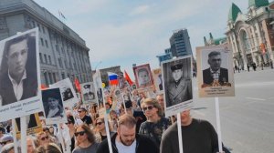 Новосибирск 9 Мая 2025: Бессмертный полк, военная техника