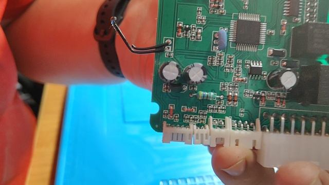 TOMAHAWK TW 9010 устраняем заводские косяки