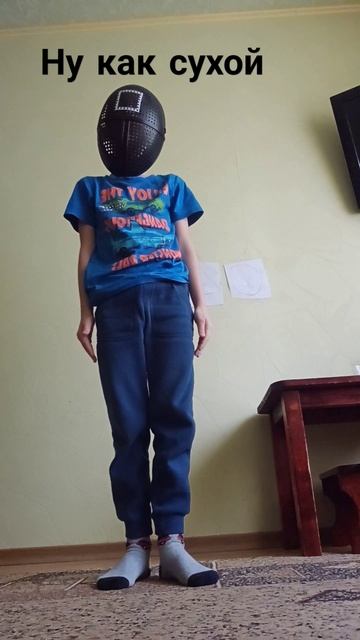 А чай сухой. ну как сухой. блины ель?. Их тоже было мало! смотреть онлайн