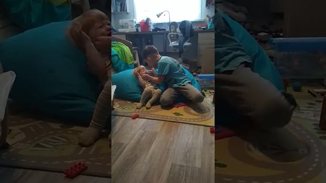 Ты пчела я пчеловод