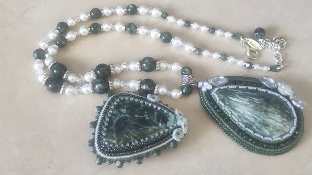 Серафинит (клинохлор) - свойства и история минерала, украшения и кабошоны из моей коллекции смотреть онлайн