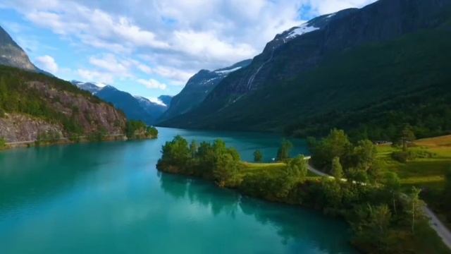 Красивая Турецкая песня смотреть онлайн