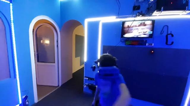 VRLocator 2019 смотреть онлайн