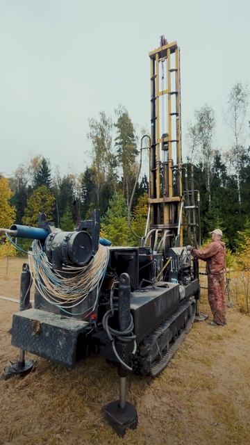 Бурим скважину на воду в Щелковском районе Shorts #скважи смотреть онлайн