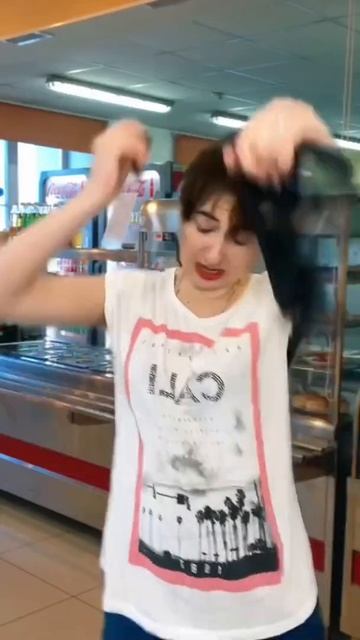 Сериал Скворцовы 5 сезон 100 серия. Ссора сестёр