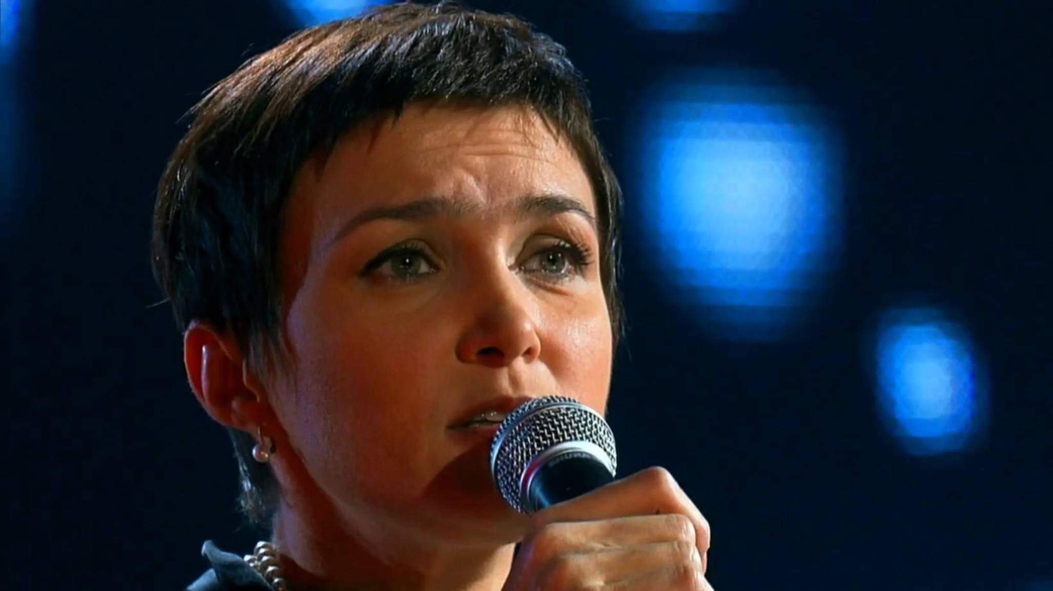 Инна ЖЕЛАННАЯ "Блюз до-минор" смотреть онлайн