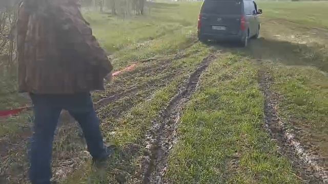 Засели на ровном месте ( я то куда полез) смотреть онлайн