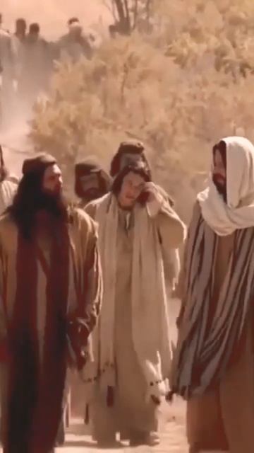 Они, придя к Иисусу, сказали: Иоанн Креститель послал н смотреть онлайн