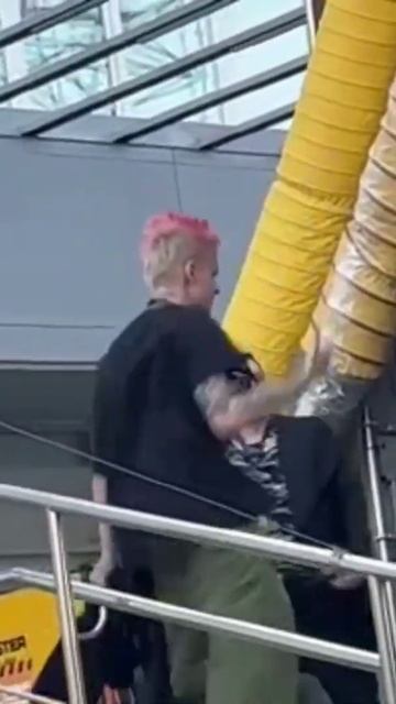 КОНЦЕРТ ЕГОРА ШИПА В КАРНАВАЛЕ😱 смотреть онлайн