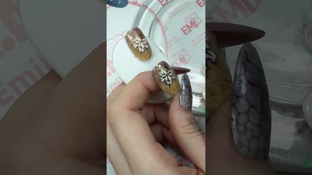 Осенний маникюр смотреть онлайн