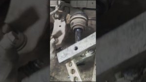 Hyundai Accent замена наружной гранаты