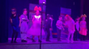 Театральный фестиваль «Движение Звёзд». Алиса в лагере.