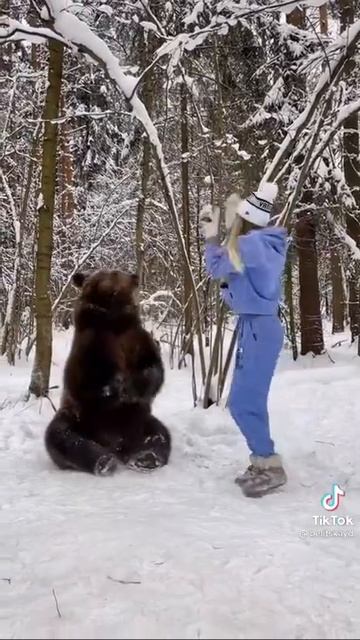 Ребята прикиньте здесь есть радио ) смотреть онлайн