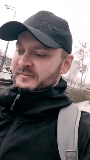 Сегодня дождь🫶 Я люблю дождь. Червячка задавил🫥 #ави смотреть онлайн