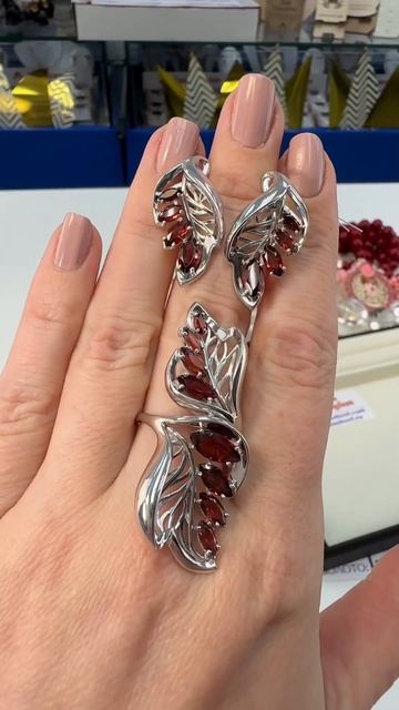 Девушки в красном 💃 Как Вы прекрасны🌹 #ледисамоцвет