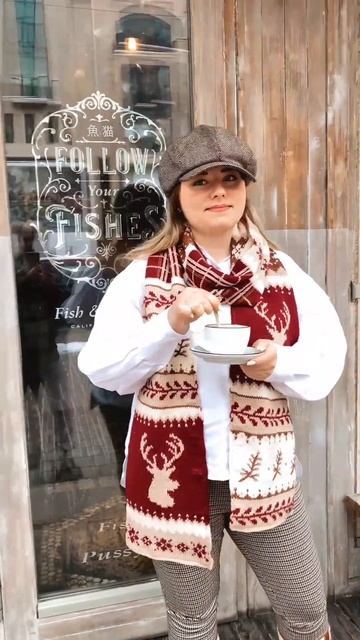 Как я и Эдвард пили кофе. Новый шарф с оленями. #вязание #ручнаяработа #мода2022 смотреть онлайн